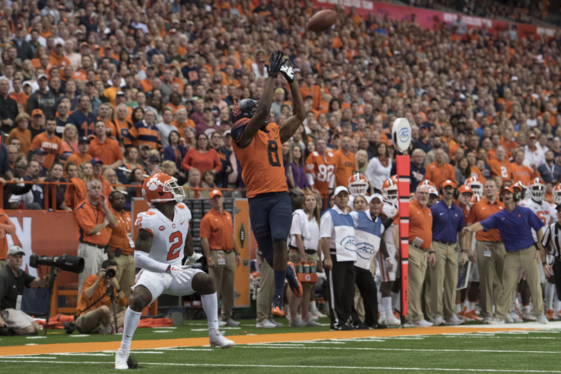 Steve Ishmael named 3rd-team All-American by Associated Press