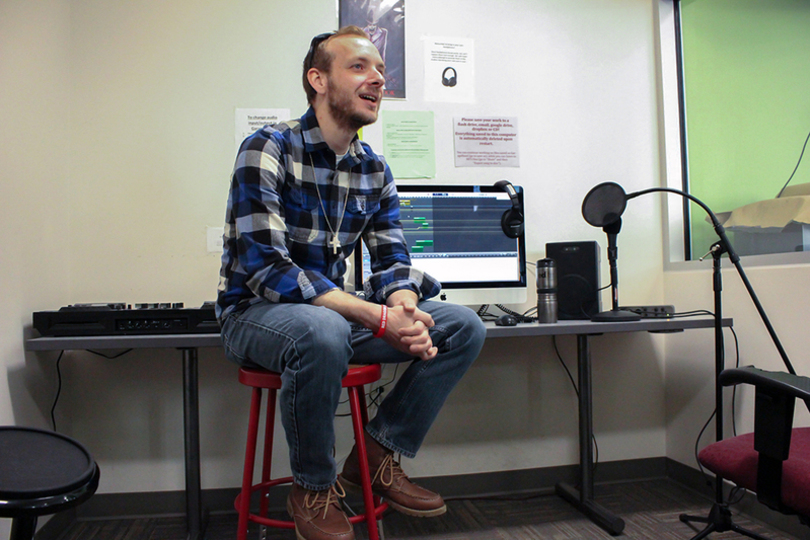 Video: Syracuse producer uses library recording studio to launch music career