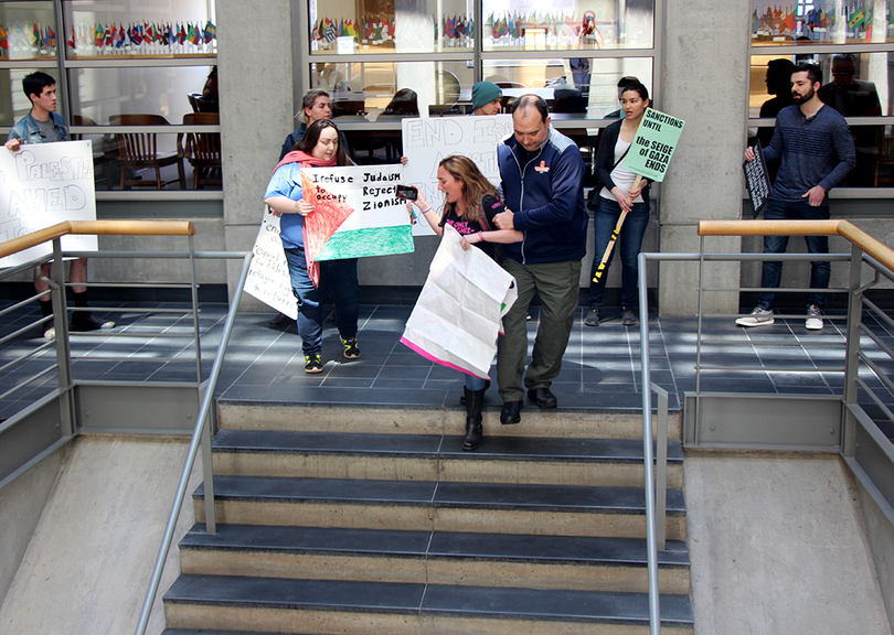 DPS official removes anti-Israel protester from Eggers Hall