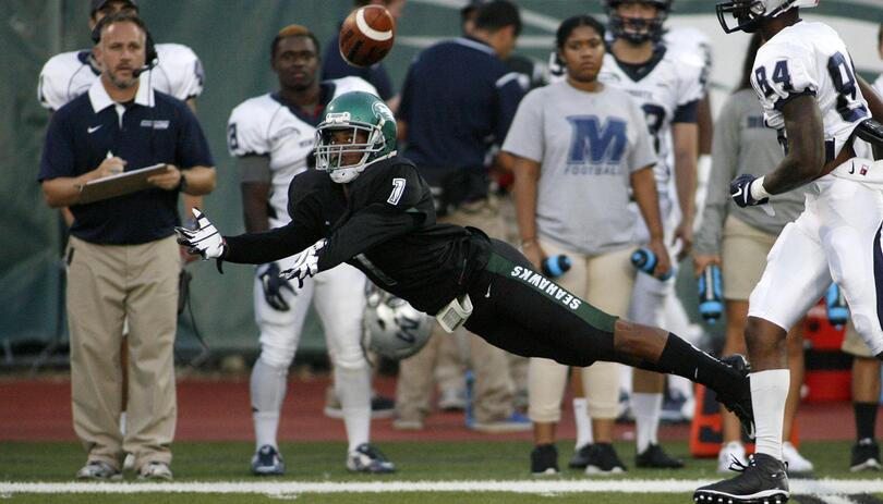 Sterling Lowry, a Wagner cornerback and Nottingham grad, returns to Syracuse