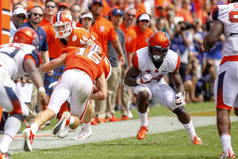 Syracuse’s struggles in the defensive backfield lead to big plays for opponents