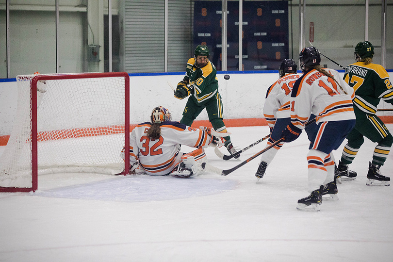 Clarkson&#8217;s 2nd-period outburst leads to 6-2 loss for Syracuse