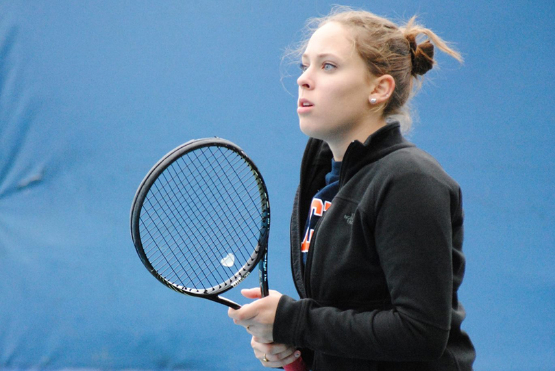 Sofia Pascual leads Syracuse’s club tennis team despite shaky play