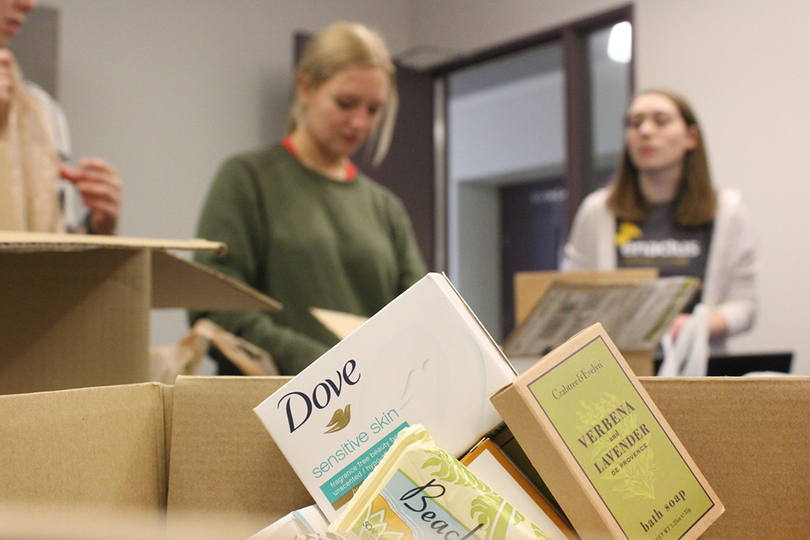 SU athletes, Enactus volunteers give back to community through Operation Soap Dish