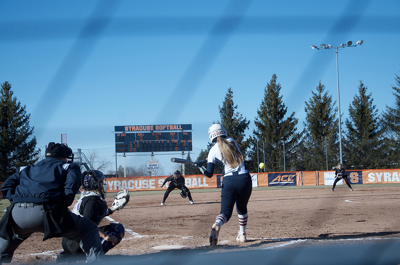 Gallery: Syracuse sweeps home-opener against Niagara