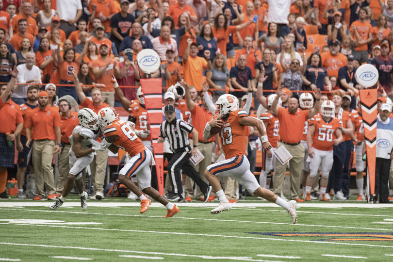 Tommy DeVito’s career-best performance leads Syracuse to 52-33 win over Western Michigan