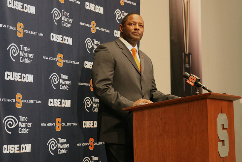 Dino Babers talks defensive switch, offensive line, looks ahead to Louisville