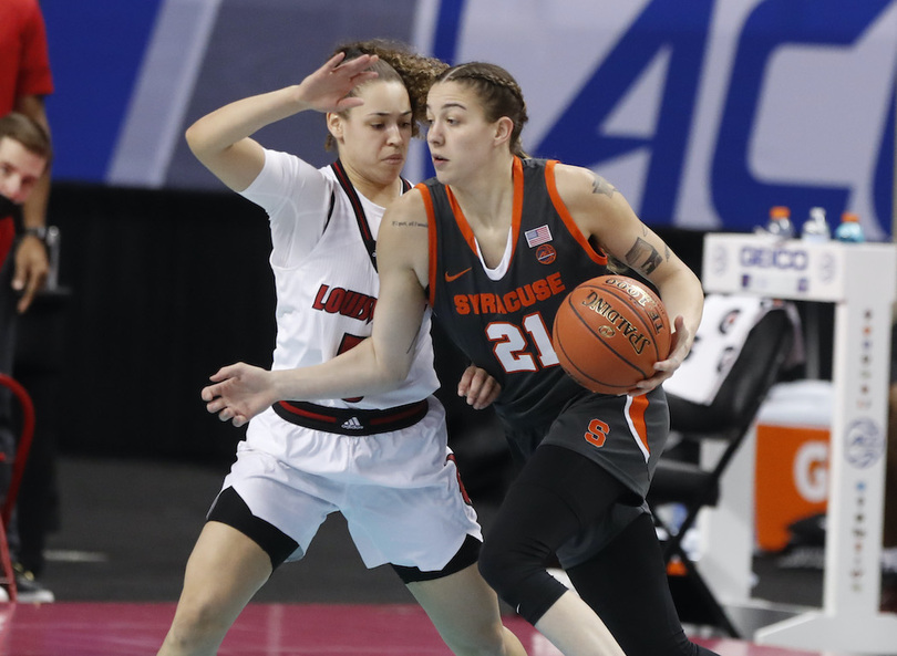 Despite Emily Engstler season-high 21 points, Syracuse loses to Louisville 72-59