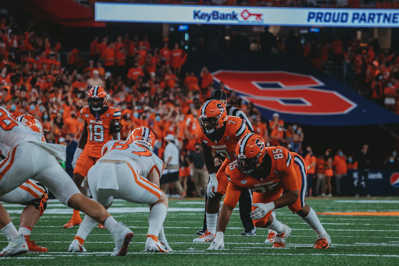 Syracuse defense holds up against Clemson despite narrow loss