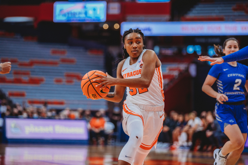 Chrislyn Carr emerges as Syracuse&#8217;s top 3-point shooter