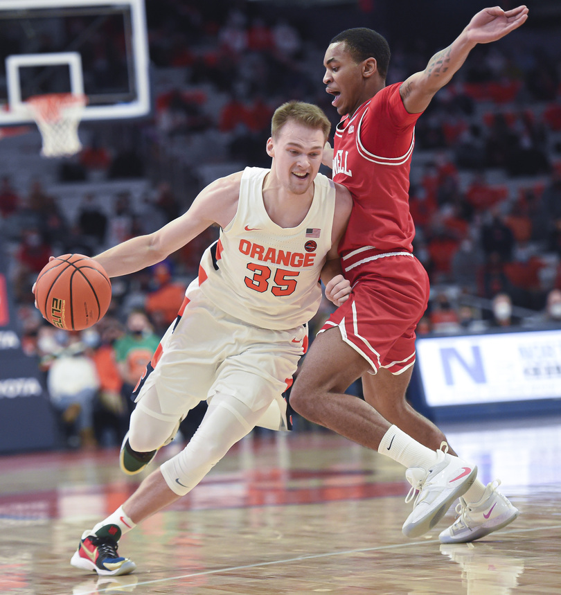 Observations from Syracuse-Virginia: UVA’s passing, SU’s solid interior game