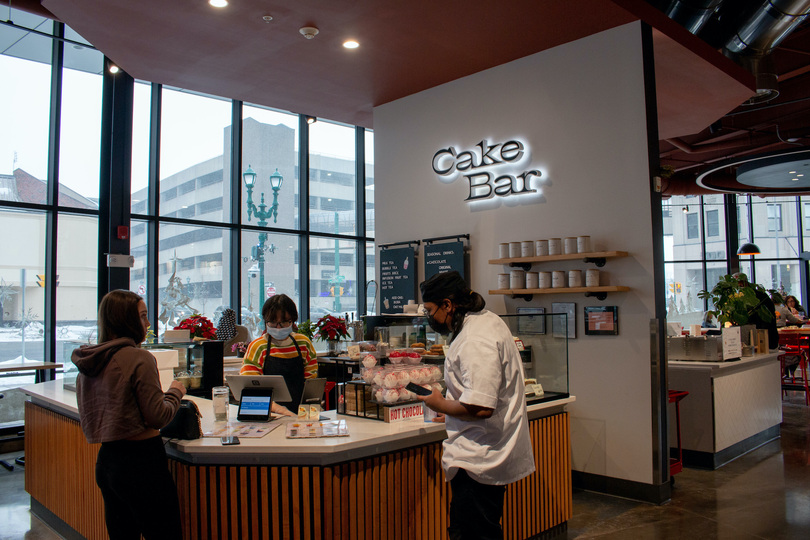 Enjoy Salt City Market’s Cake Bar with Off-Campus Meal Plan