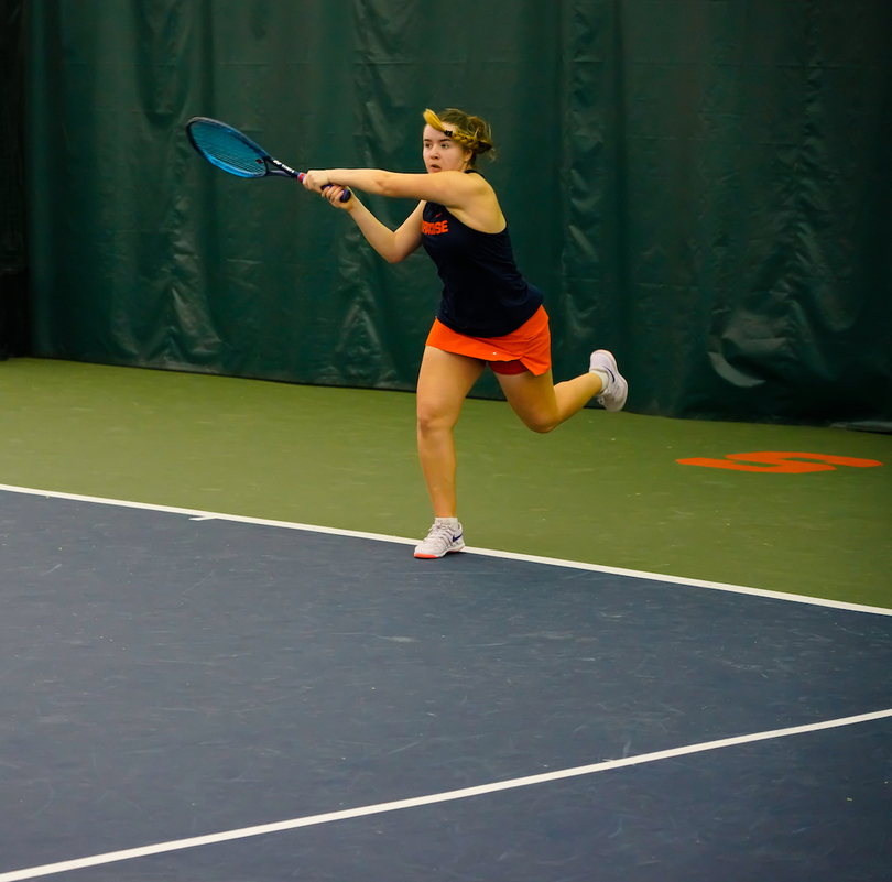 Syracuse improves to 4-1, eases past Drexel in 7-0 win