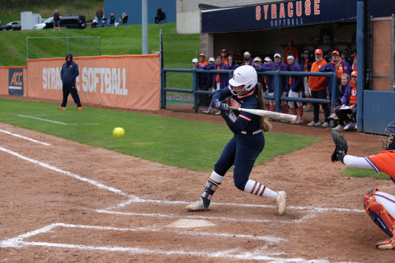 Syracuse drops 1st game against Georgia Tech 4-2