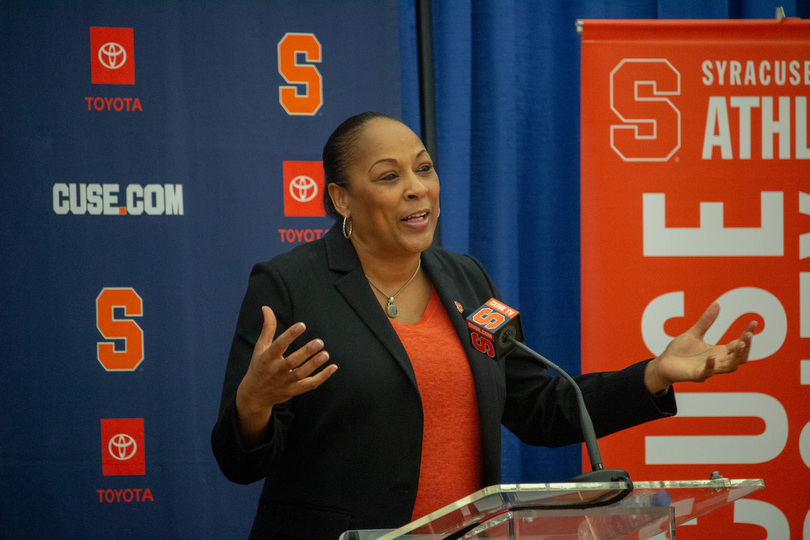 Former Buffalo freshmen Saniaa Wilson, Georgia Woolley transfer to Syracuse