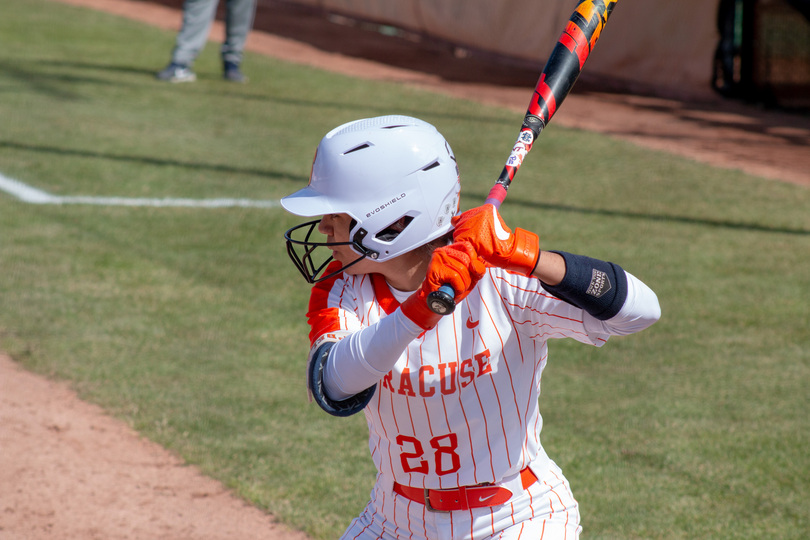 Syracuse loses 2nd straight game to Louisville 4-1