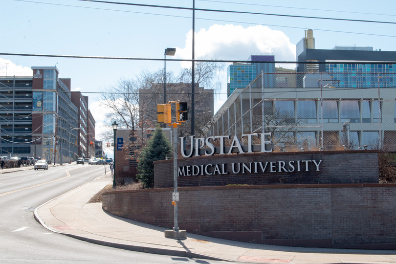 SUNY Upstate, SU partner for joint M.D./MBA degree program