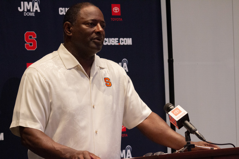 Dino Babers addresses Tucker’s touches, clock management in weekly press conference