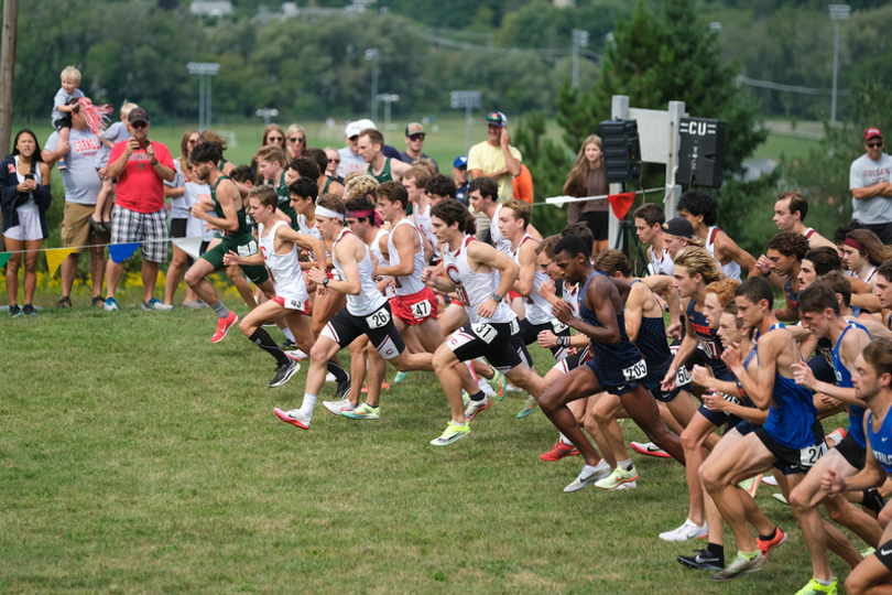 Syracuse finishes out regular season with winning men&#8217;s, women&#8217;s runners