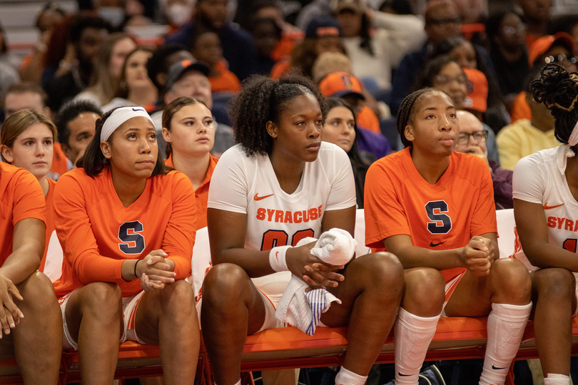 Forward Olivia Owens announces departure from Syracuse