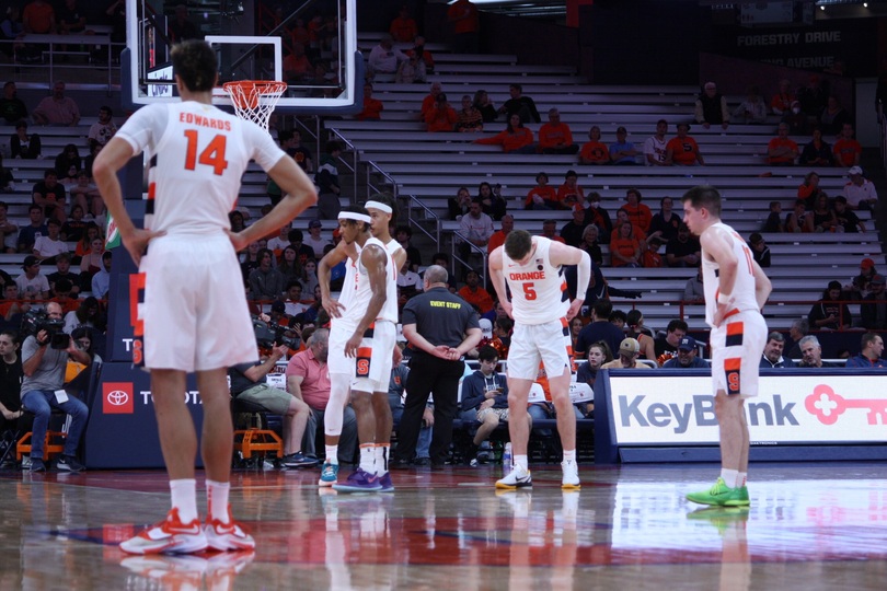 Justin Taylor replaces Judah Mintz, but Syracuse loses to Bryant on last-second layup