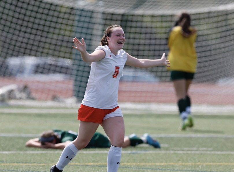 East Syracuse Minoa’s Leah Rehm is shattering girls’ soccer records