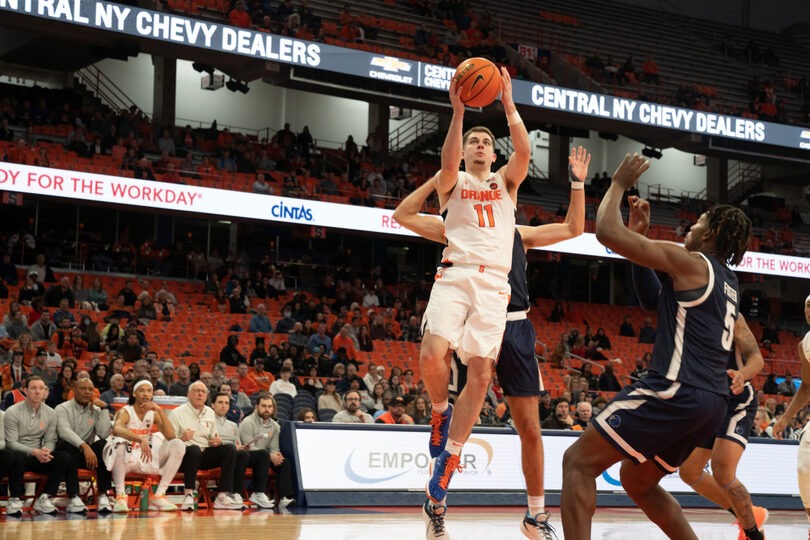 Final turnover of game lands Syracuse’s way in back-and-forth game at Louisville