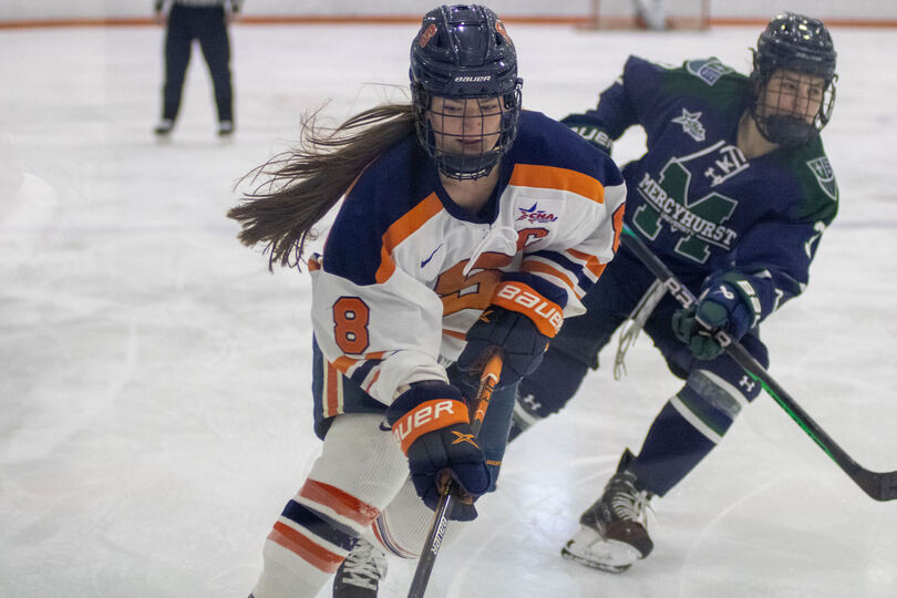 Syracuse finally starts fast in regular-season finale, beats Stonehill 4-2