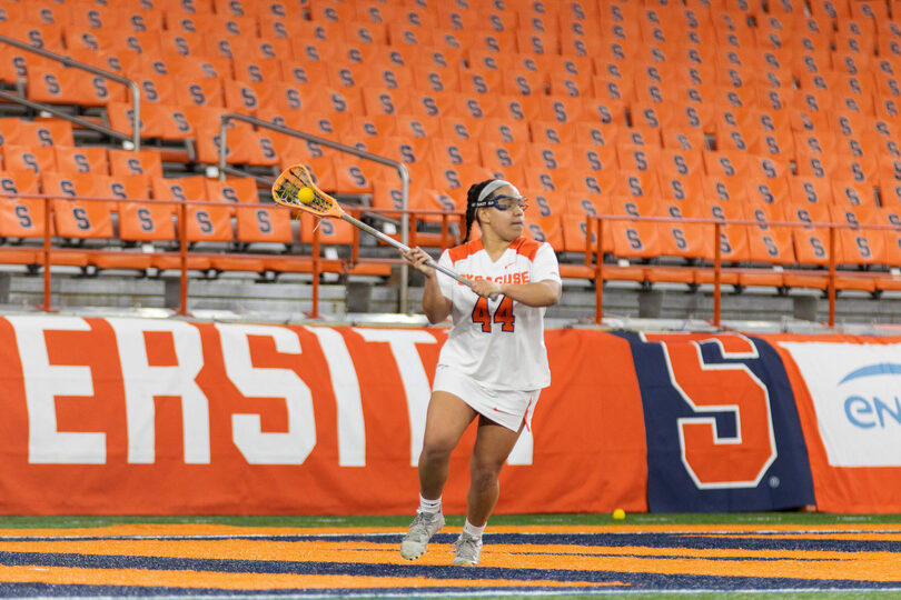 Syracuse leads Division-I in assists by making the extra pass