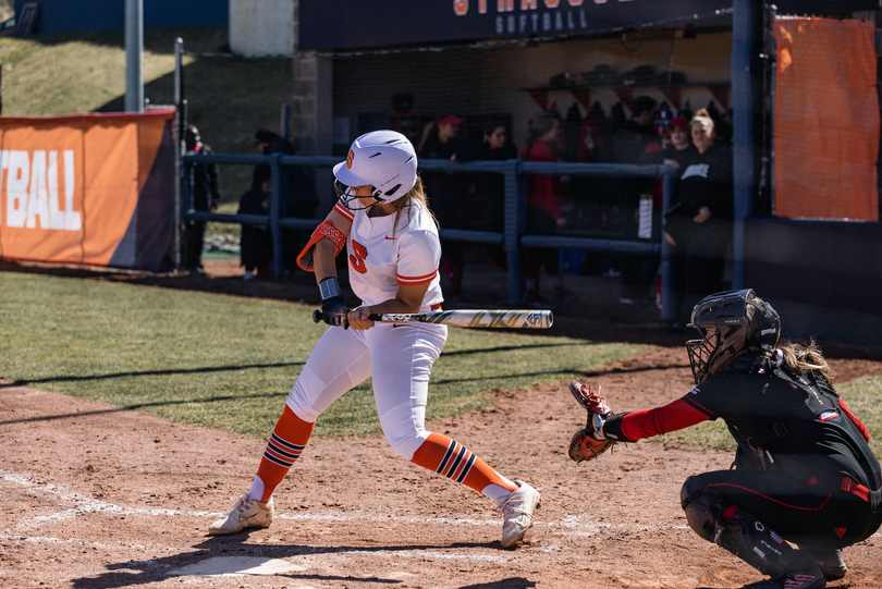 Syracuse scores season-high 12 runs to complete sweep against Virginia