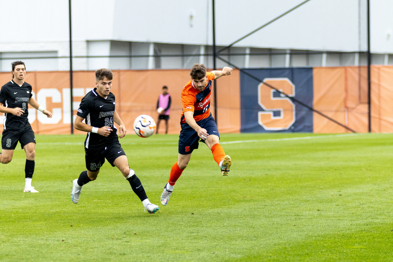 No. 1 Syracuse opens season with commanding 2–0 win over Providence