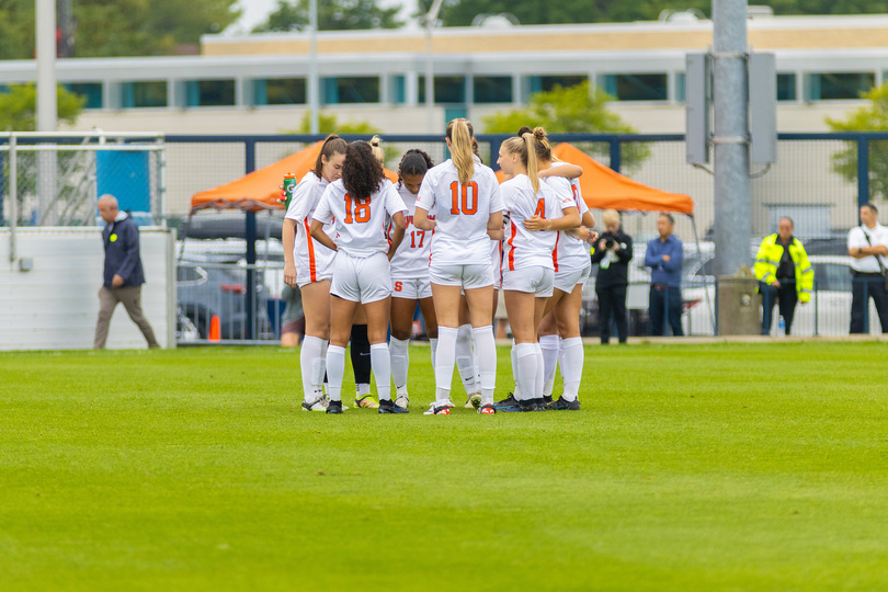 Early blunders cost Syracuse in 2-0 loss to UMass