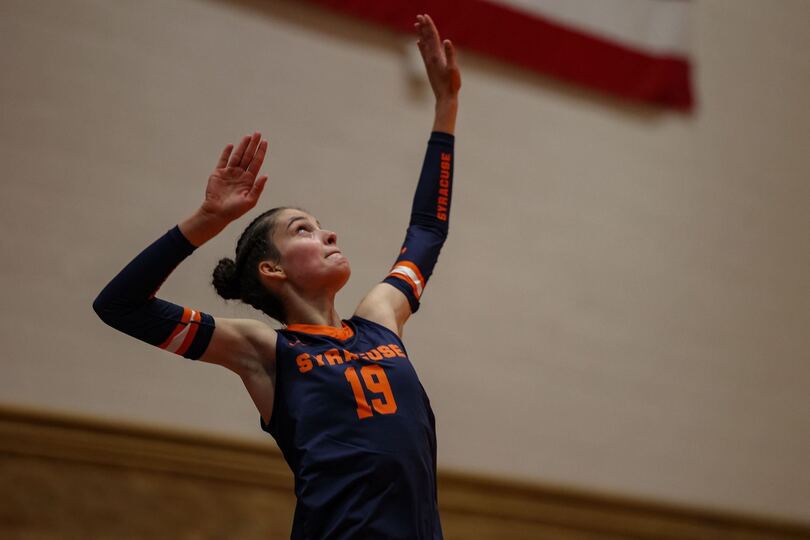 Syracuse closes out nonconference slate with straight set victory over Morgan State