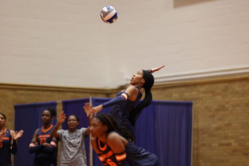 Syracuse falls in straight sets to Notre Dame