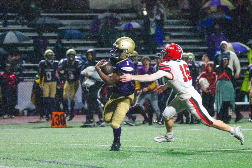 Christian Brothers Academy overcomes slow 1st half in comeback 20-17 win to stay undefeated