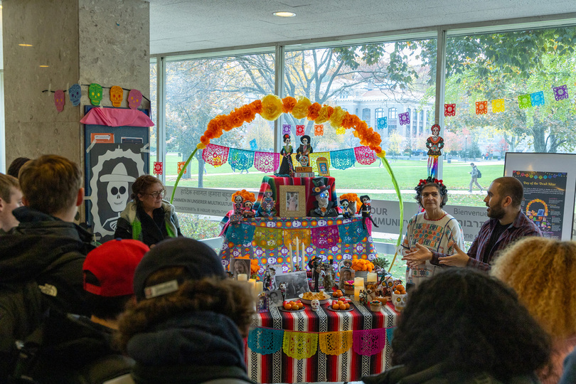 Campus Día de Muertos celebration honors authentic, nostalgic tradition