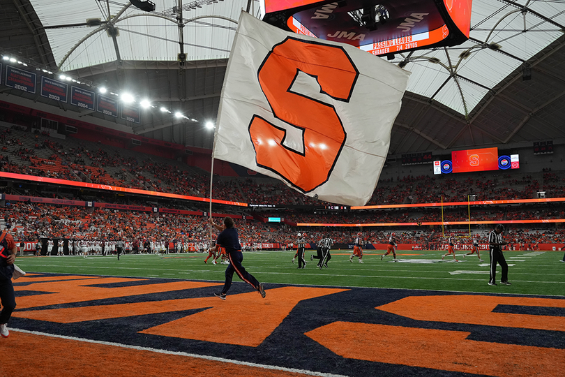 Former 4-star DL Isaiah Hastings commits to Syracuse