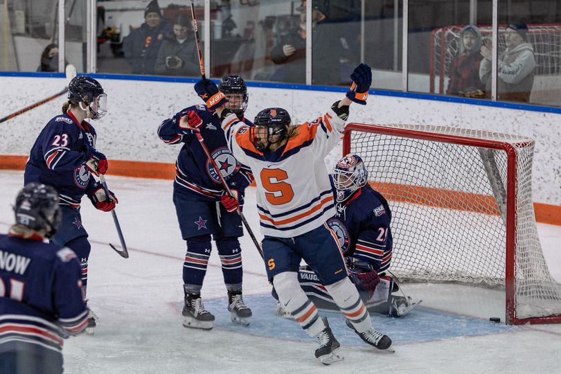 Syracuse wins 1st home game since Oct. 14, defeats Robert Morris 2-1