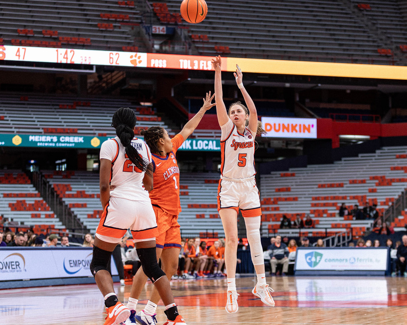 Outside of Dyaisha Fair, Syracuse has lacked consistency from 3-point range