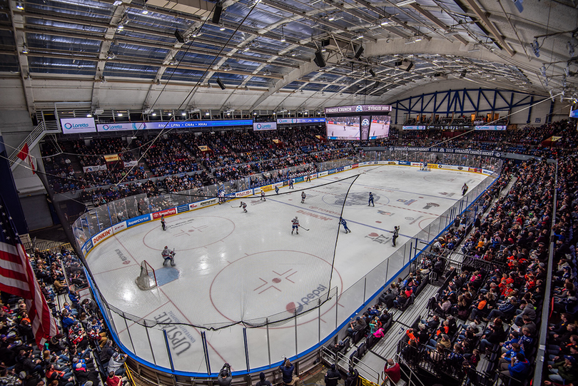 SU ice hockey&#8217;s return to Upstate Medical Arena reflects strong bond with Syracuse Crunch