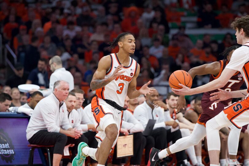 Syracuse fends off 2nd straight comeback attempt, defeats Virginia Tech 84-71