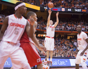 RED HOT: Cooney rescues Syracuse, burns Cornell with career-best 7 3s