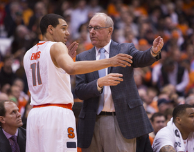 Boeheim calls lofty projections for 2013-14 team 'the height of foolishness'