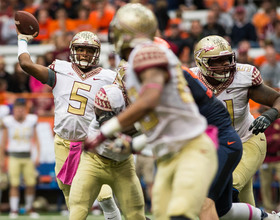 Winston carves up Syracuse defense as controversy swirls around him