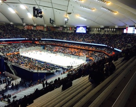 Frozen Dome Classic fills Carrier Dome to far corners in rare spectacle