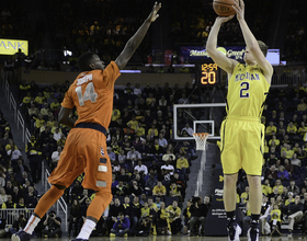 Syracuse's late comeback attempt falls short as No. 17 Michigan outshoots SU zone