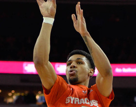 Michael Gbinije talks thought of going pro, potential future role at point guard for SU