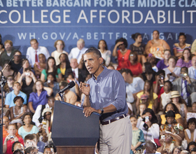 Obama announces plans for new college scorecard