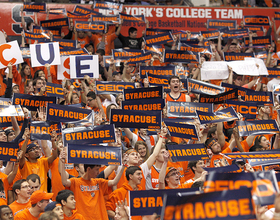 Students line up for tickets to Otto's Army trip to Virginia