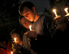 SU community honors UCC shooting victims with vigil